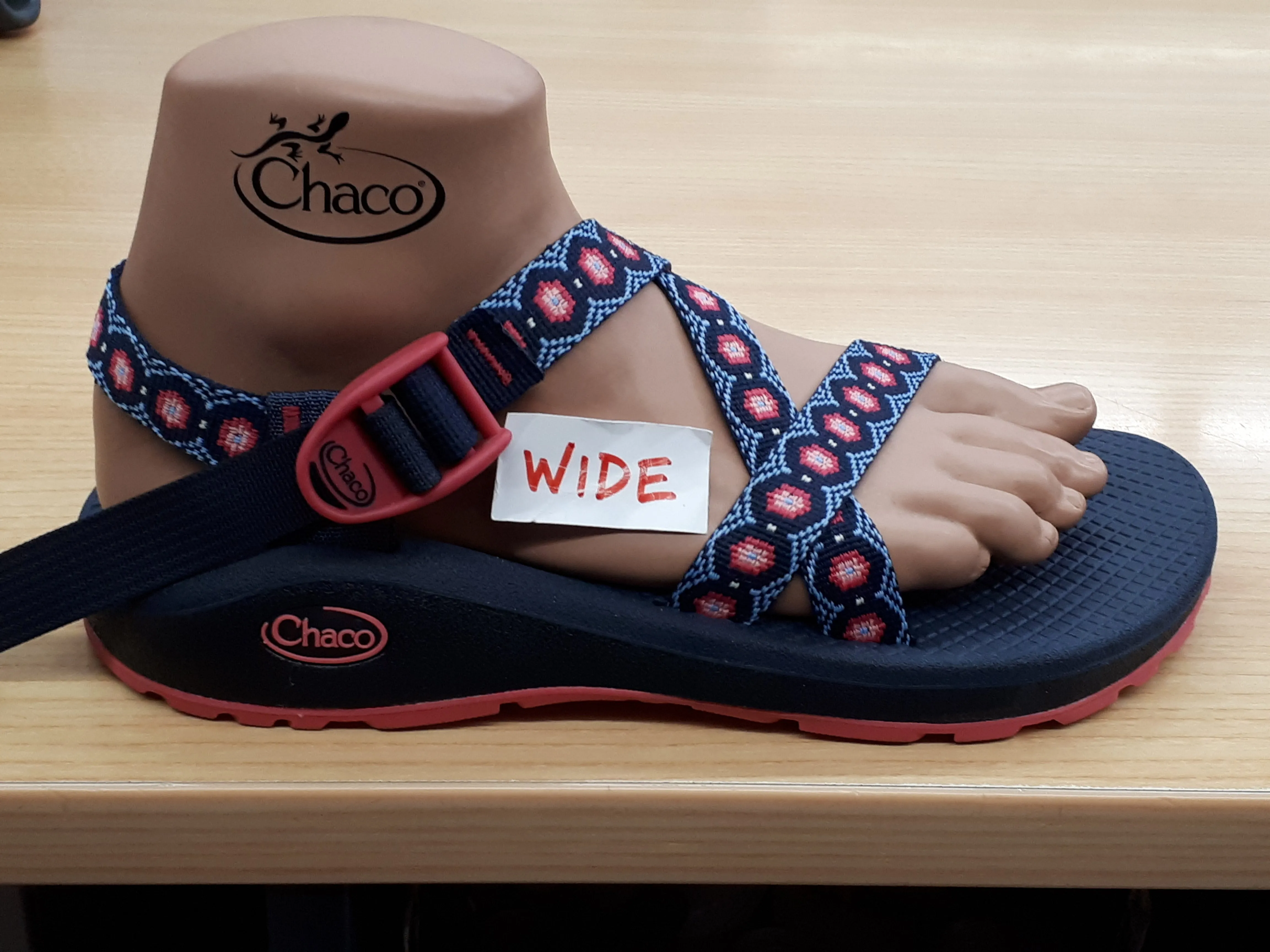 CHACO Women's ZCloud Sandal WIDE