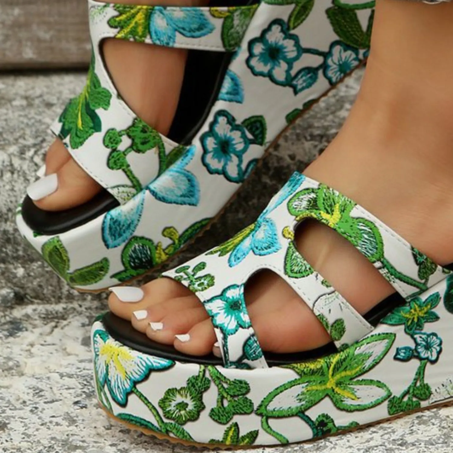 Cutout Floral Peep Toe Wedges Platform Sandals