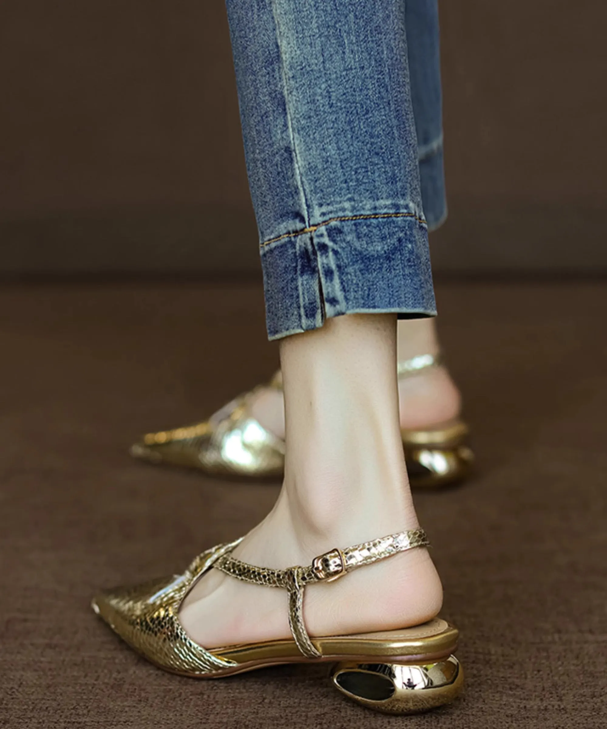 Fashion Gold Splicing Sandals Faux Leather Pointed Toe AP1008