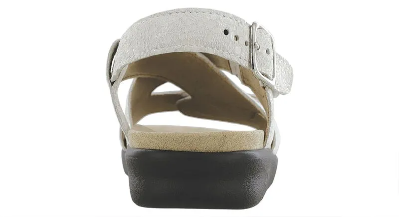 SAS Women's Huggy Sandal VANILLA